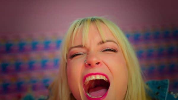 MM News Musiknews Mia Julia NOISETIME Stevio Partyradikal Offizielles Musikvideo 0 22 Screenshot