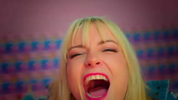 MM News Musiknews Mia Julia NOISETIME Stevio Partyradikal Offizielles Musikvideo 0 22 Screenshot