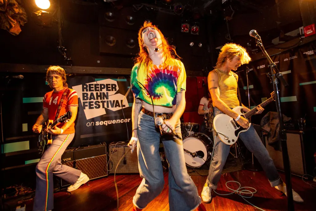 MM News Festival News Reeperbahn Festival International Surfbort Reeperbahn NYC 190619 Bildcredit Emma Swann 0F8A2478