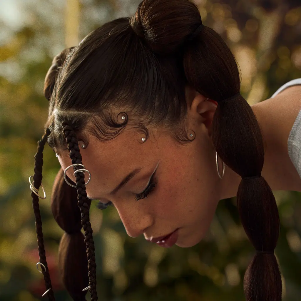 MM News Musiknews NINA CHUBA ILMILMN SHOT 11 Portrait Downward Final EciRGB