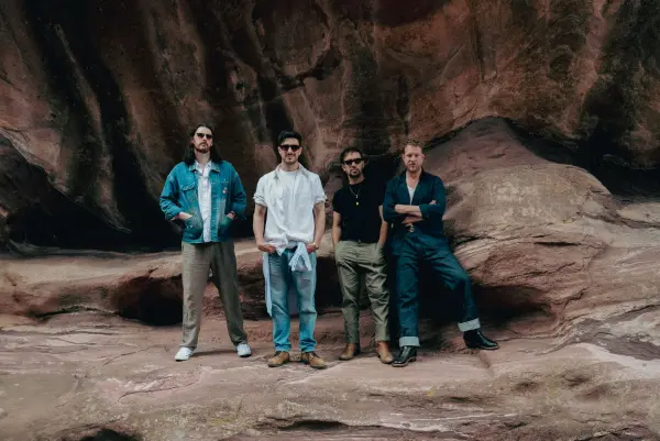 MM News Musiknews Mumford Sons Lead Shot Jay Sansone Cred