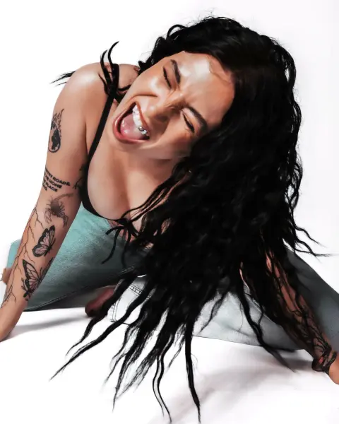 MM News Musiknews Vicky Presse Sven Lrch2