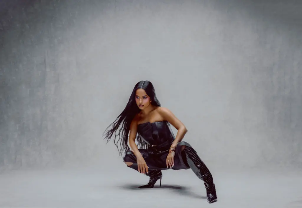 MM News Musiknews Becky G JSA12 SHOT 07 064 PASS 1 FULL