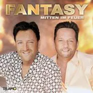 Fantasy-Mitten im Feuer