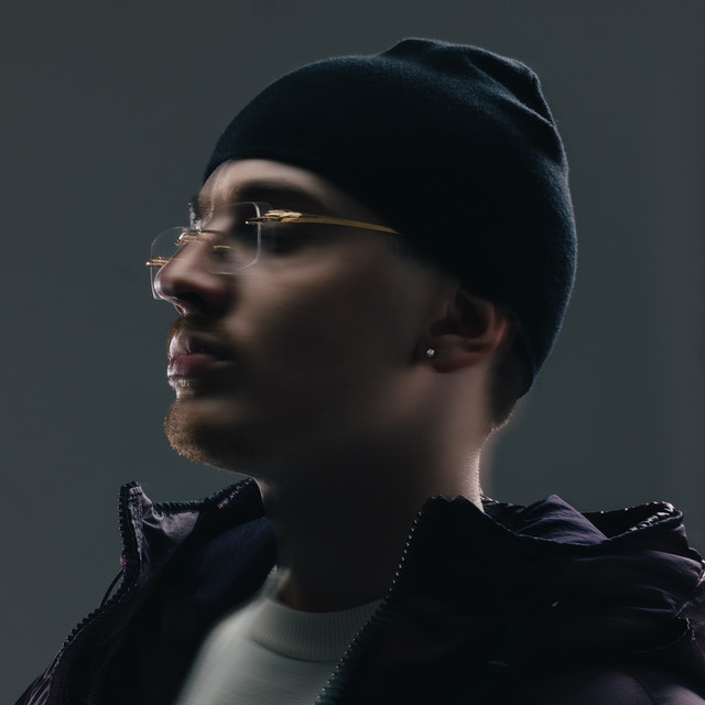 PaulK & reezy – FULL IN LOVE